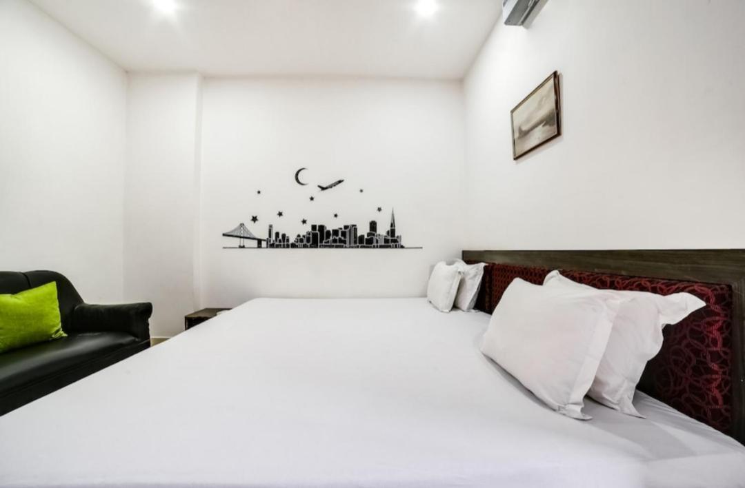 Hailakandi Hotel Executive Inn מראה חיצוני תמונה