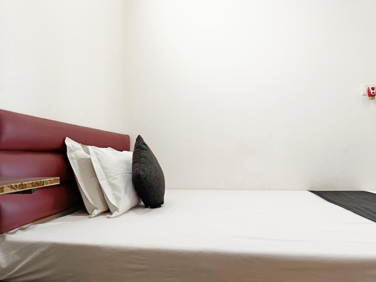 Hailakandi Hotel Executive Inn מראה חיצוני תמונה
