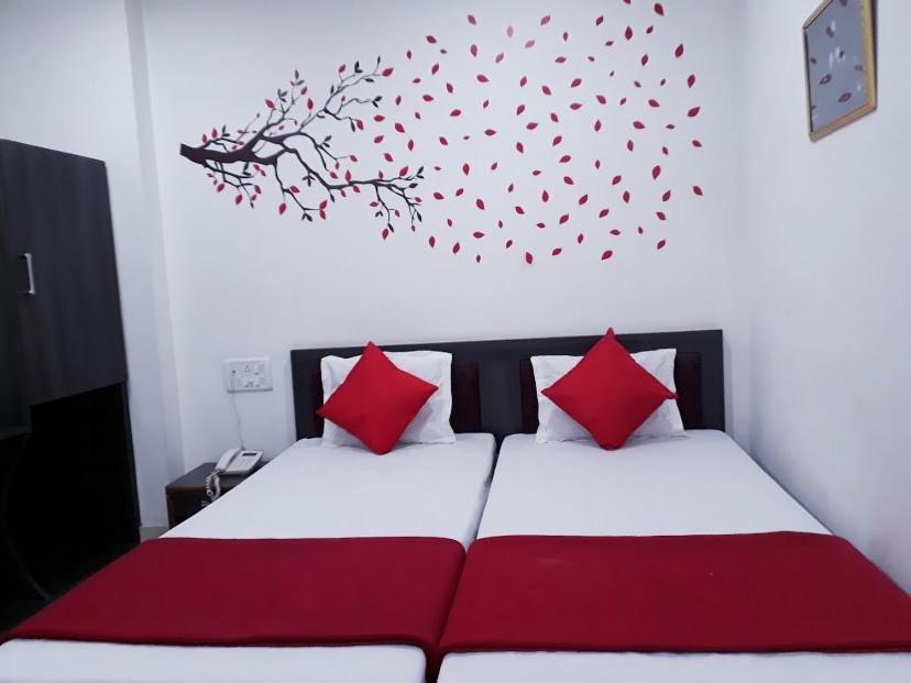 Hailakandi Hotel Executive Inn חדר תמונה